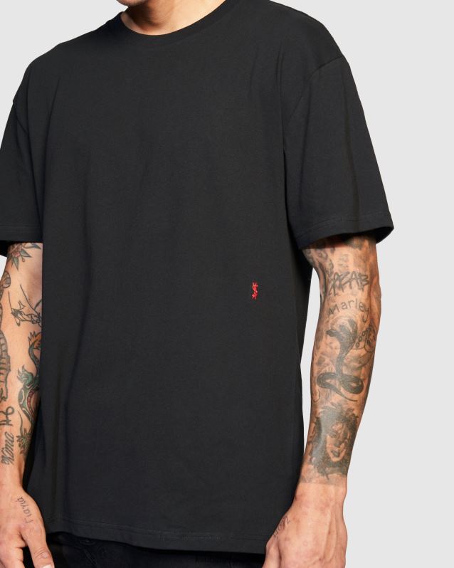 Ksubi mannelijk 4x4 Biggie RVS T-shirt XT0TV372 kleding zwart rood